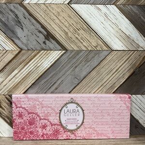 Laura Geller Baked Kisses Eyeshadow Palette *NEW*